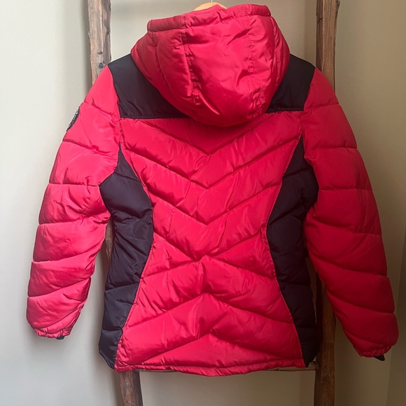 NWOT Women's Reebox Strength Power Hooded Puffer Jacket Size Small - Picture 8 of 13